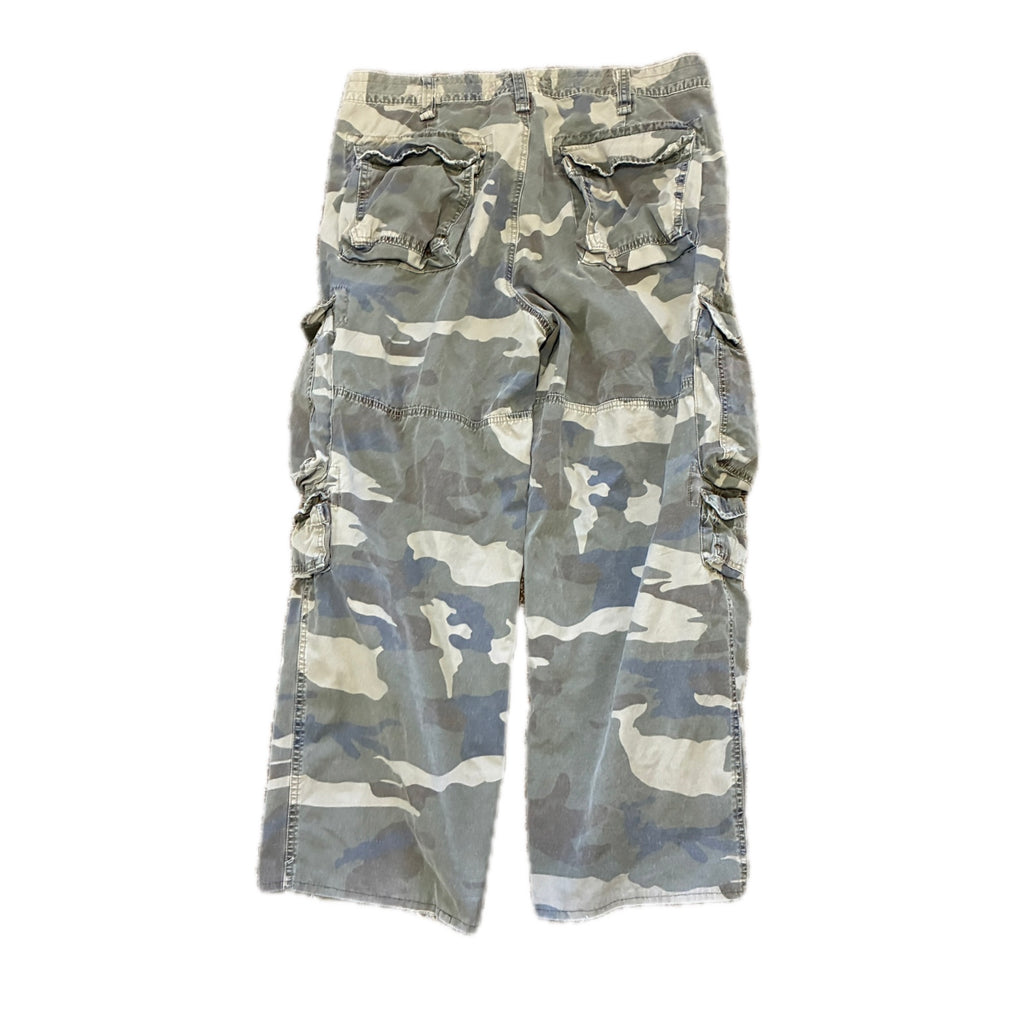 Y2K Camo Baggy Cargo Pants - 38