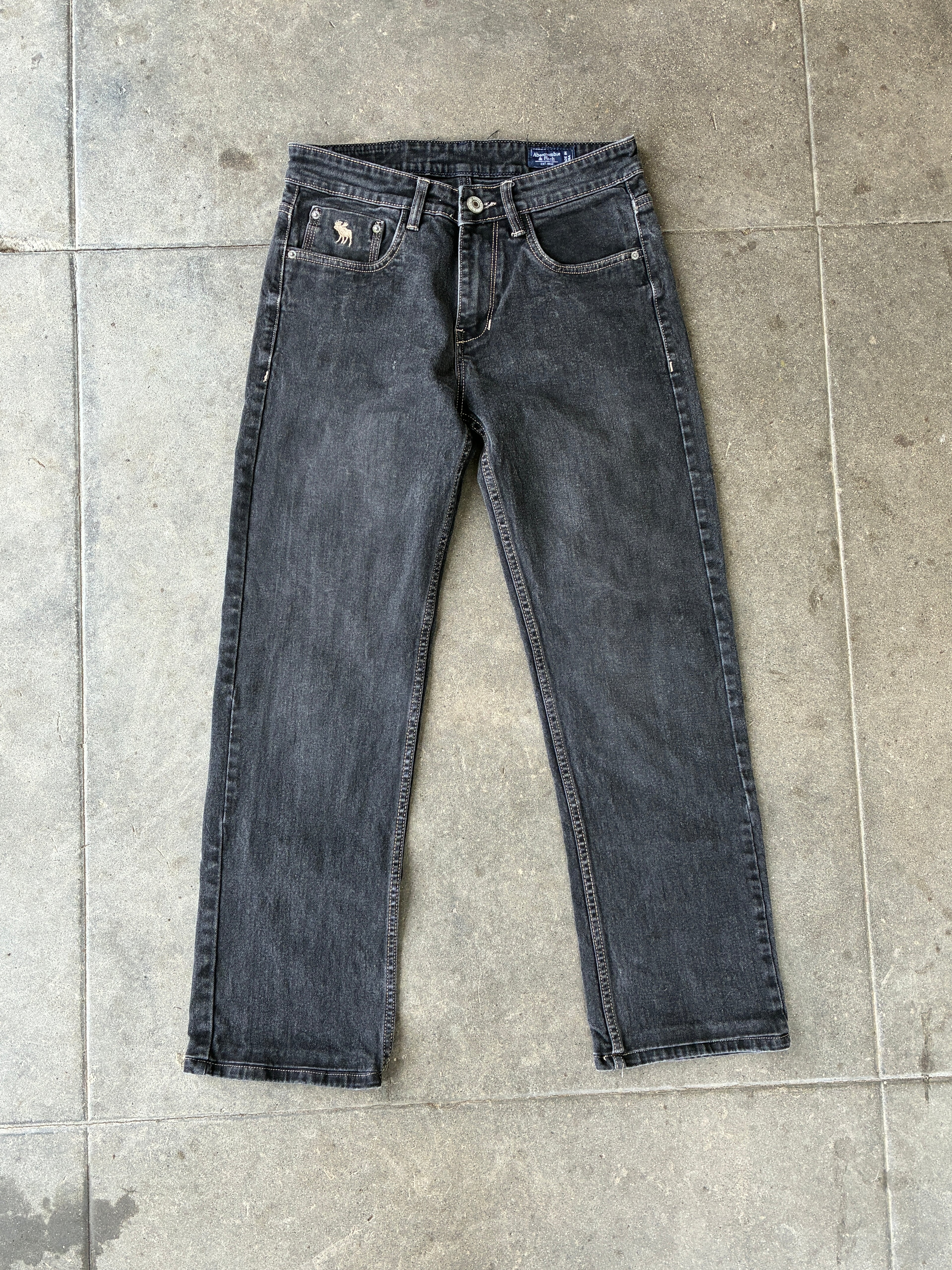 ‘00s A&F Relaxed Straight Jeans - 30