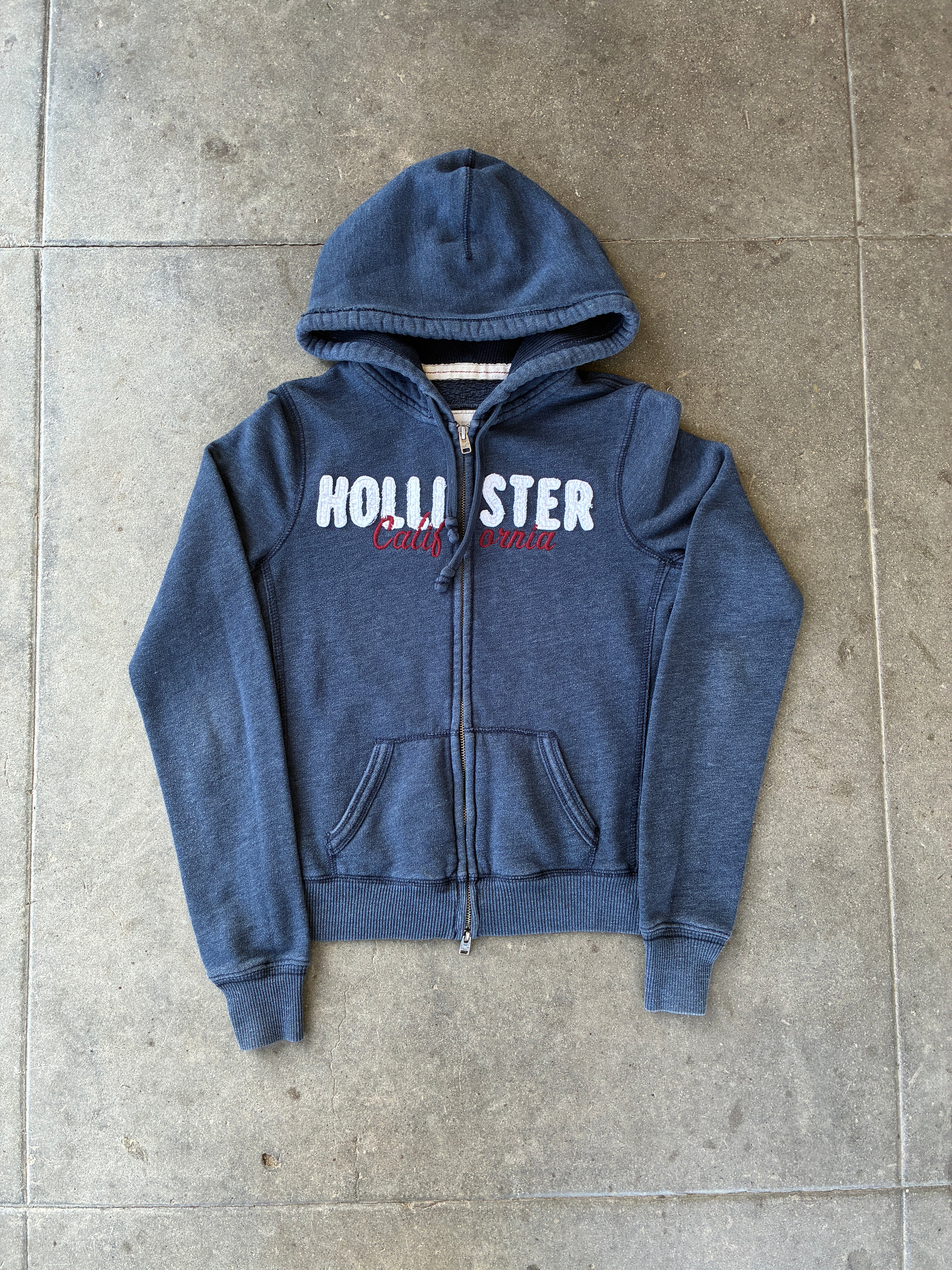 ‘00s Hollister Zip-Up Hoodie - M
